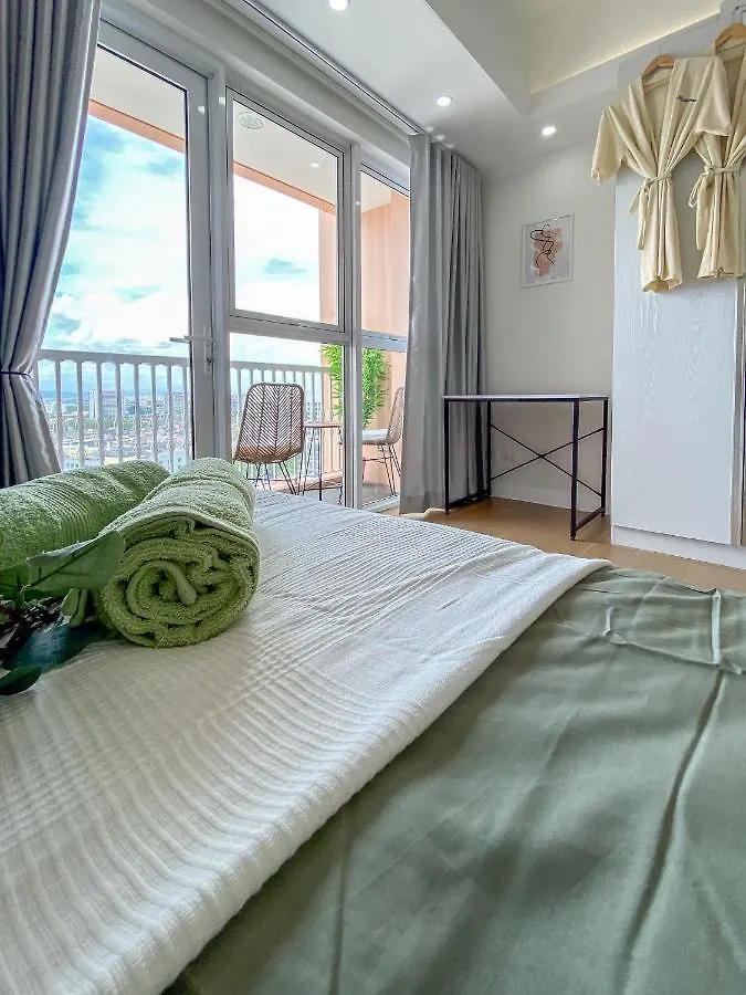 Njoy! Chic & Luxury At Venice Canal - Perfect For Business & Couples Manila