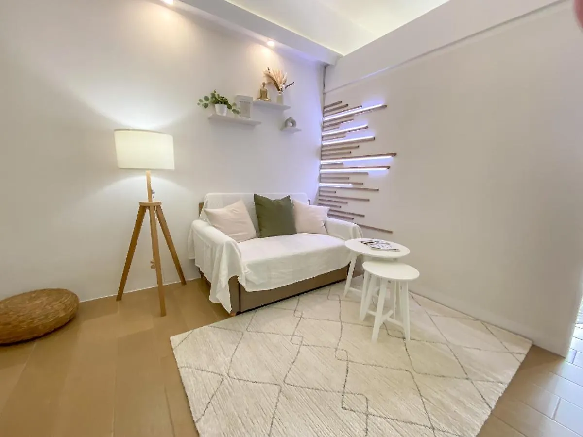 Apartment Njoy! Chic & Luxury At Venice Canal - Perfect For Business & Couples Manila