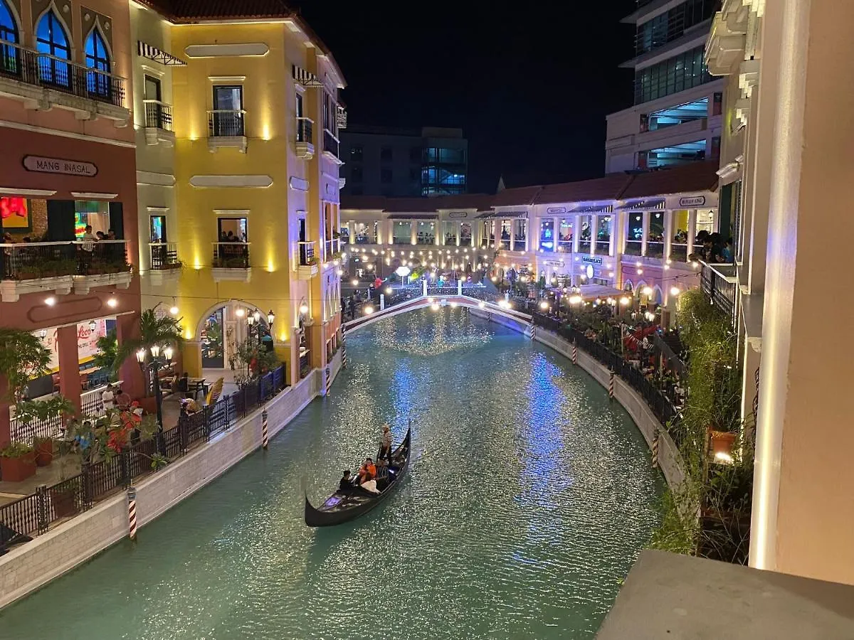 Njoy! Chic & Luxury At Venice Canal - Perfect For Business & Couples Manila